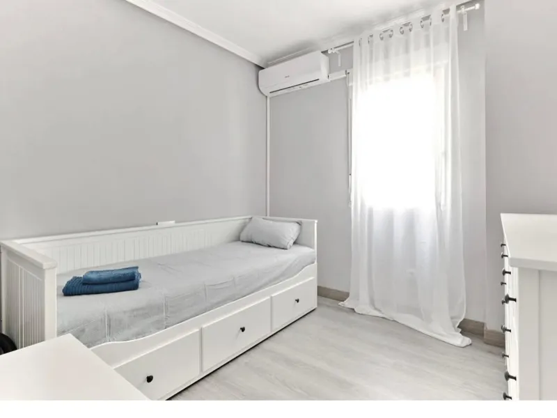 APARTAMENTO A 200 METROS DE LA PLAYA DEL CURA REFORMADO CON 2 HAB 2 BAÑOS