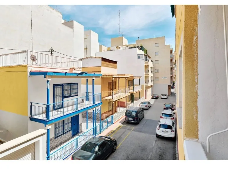 APARTAMENTO A 200 METROS DE LA PLAYA DEL CURA REFORMADO CON 2 HAB 2 BAÑOS