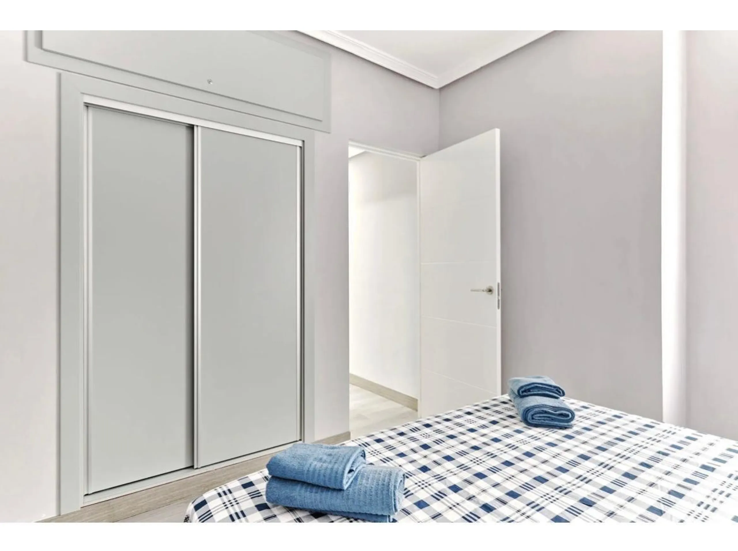 APARTAMENTO A 200 METROS DE LA PLAYA DEL CURA REFORMADO CON 2 HAB 2 BAÑOS