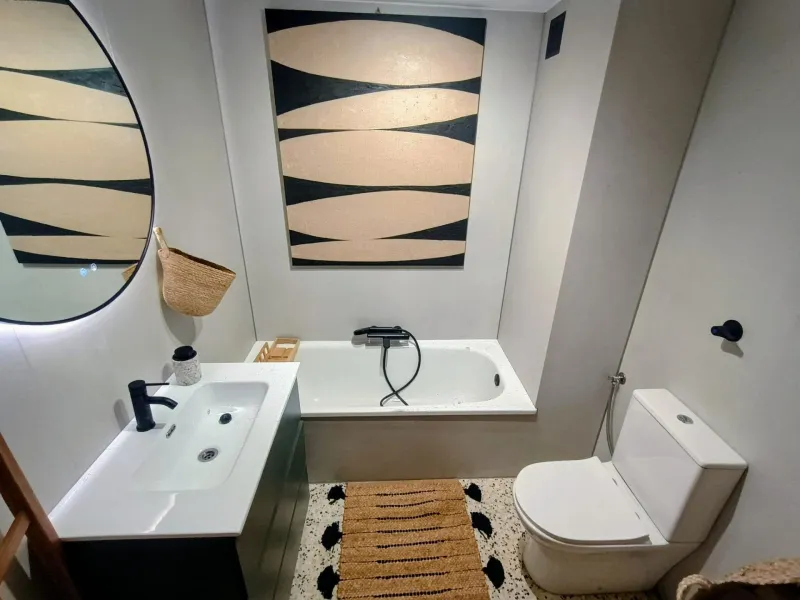 2 BEDROOM 1 BATHROOM APARTMENT COMPLETELY RENOVATED IN PINOMAR