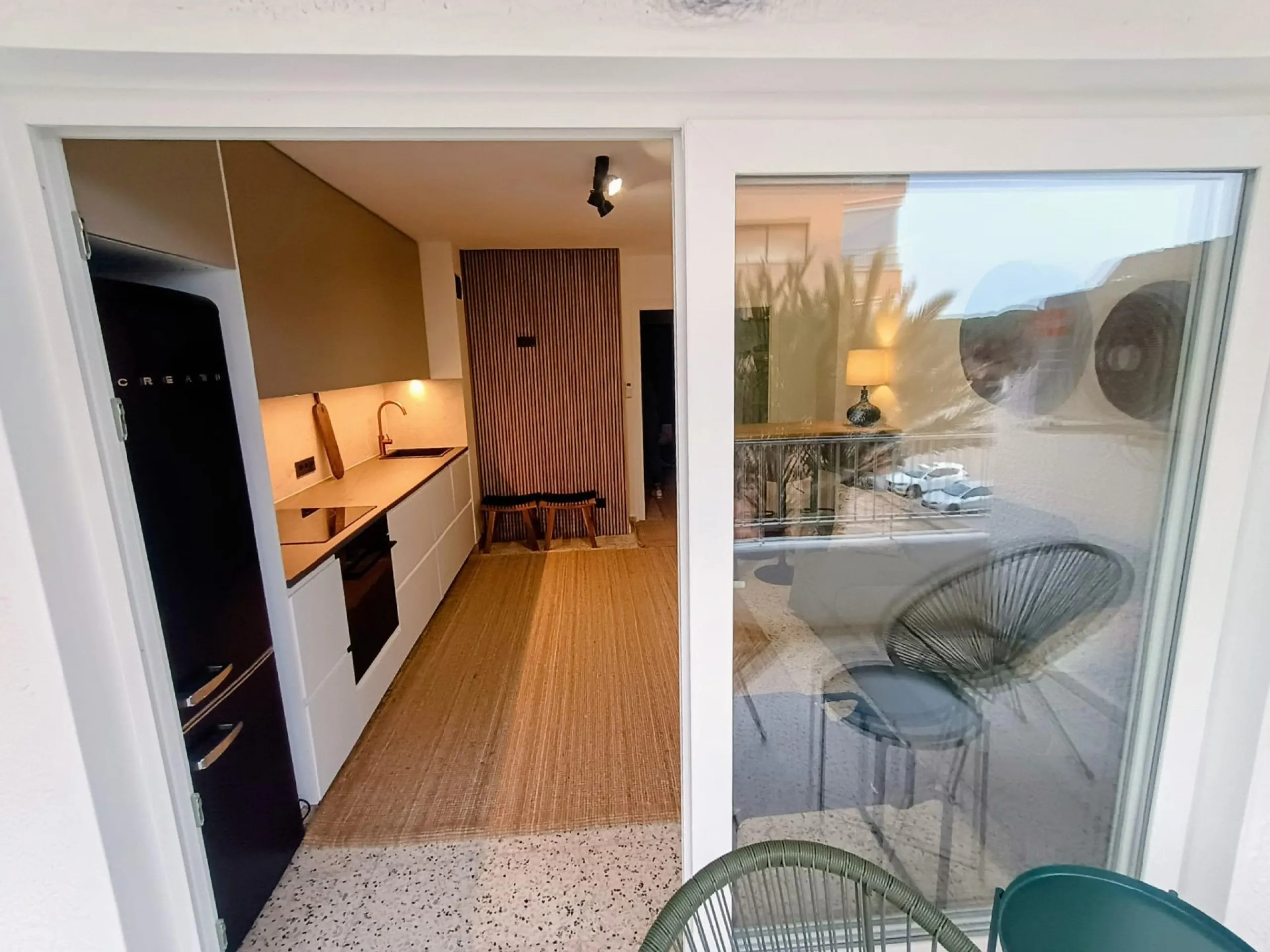 2 BEDROOM 1 BATHROOM APARTMENT COMPLETELY RENOVATED IN PINOMAR