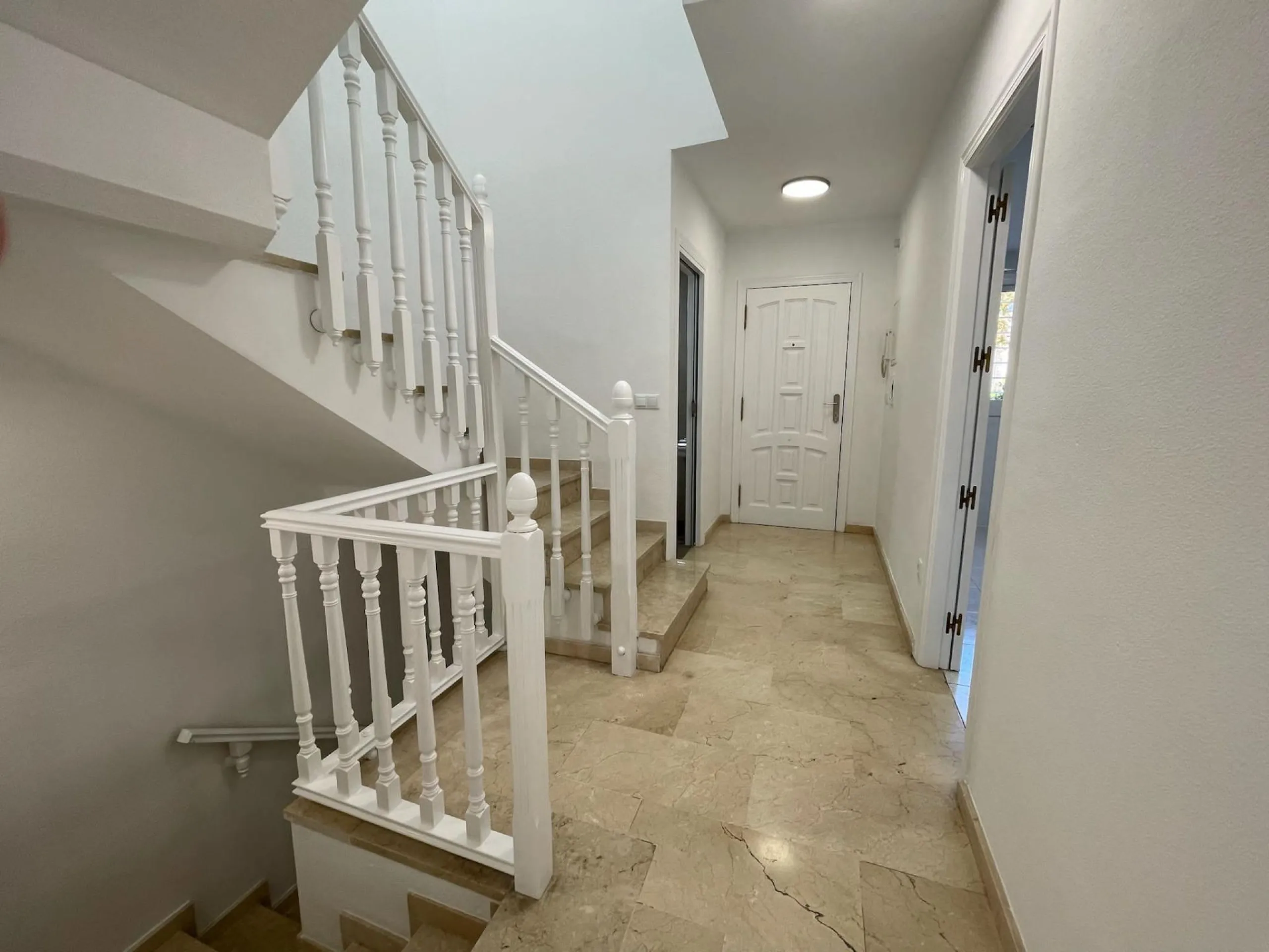 TOWNHOUSE FOR SALE IN EL ALBIR 🏡