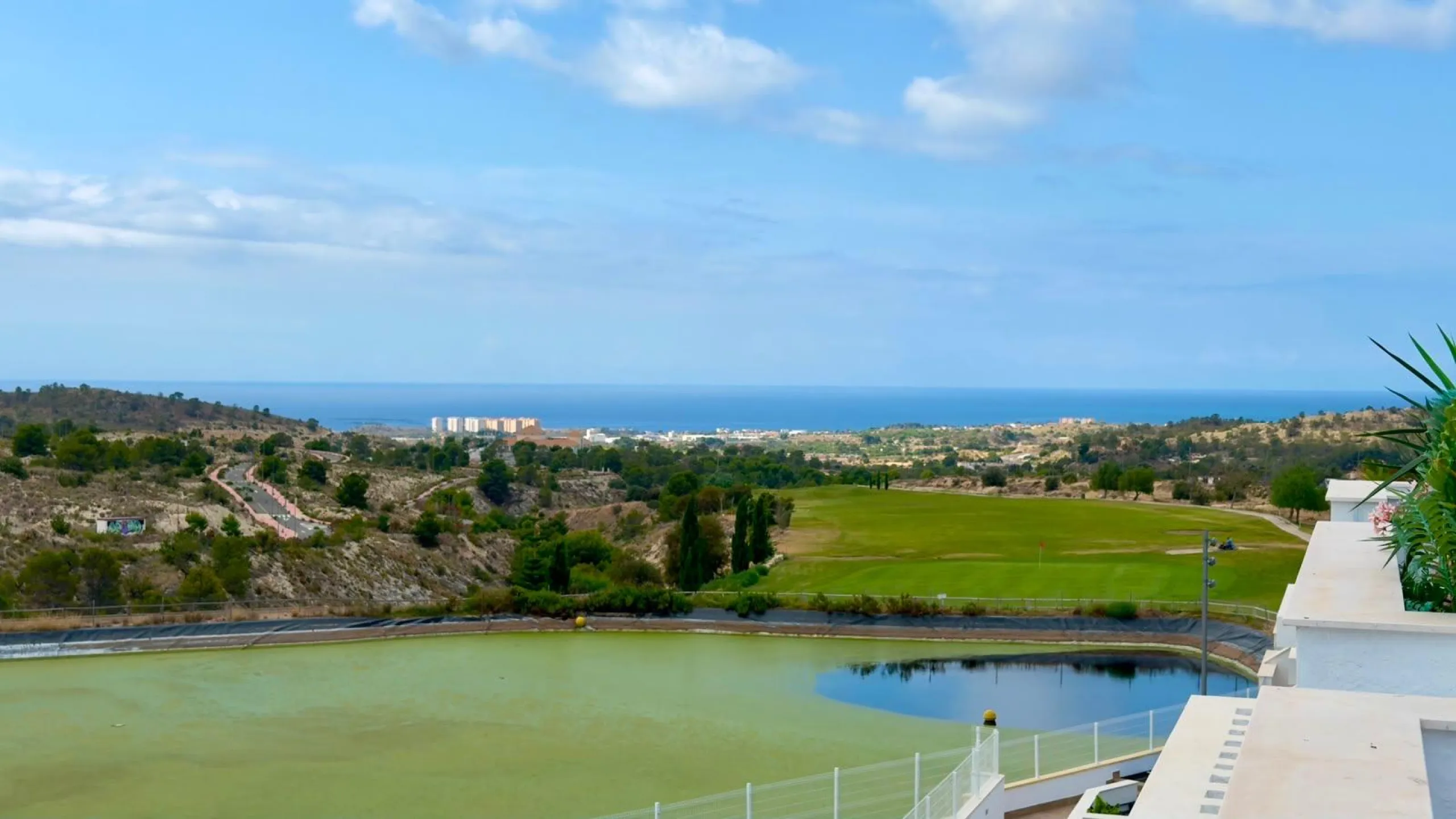 BUNGALOW IN GOLF RESORT – FINESTRAT