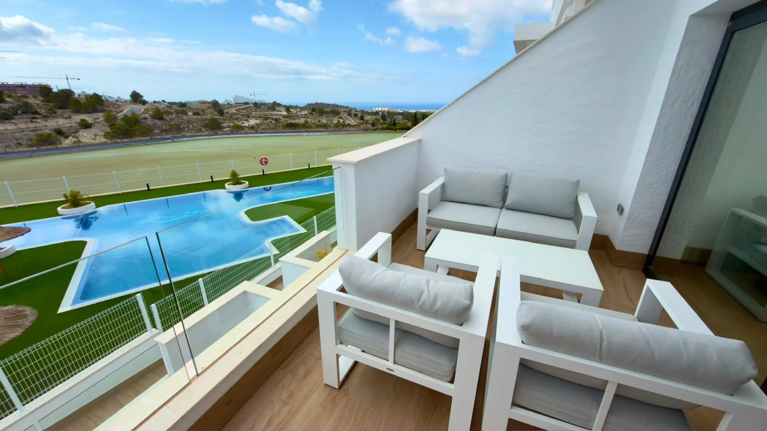 BUNGALOW IN GOLF RESORT – FINESTRAT