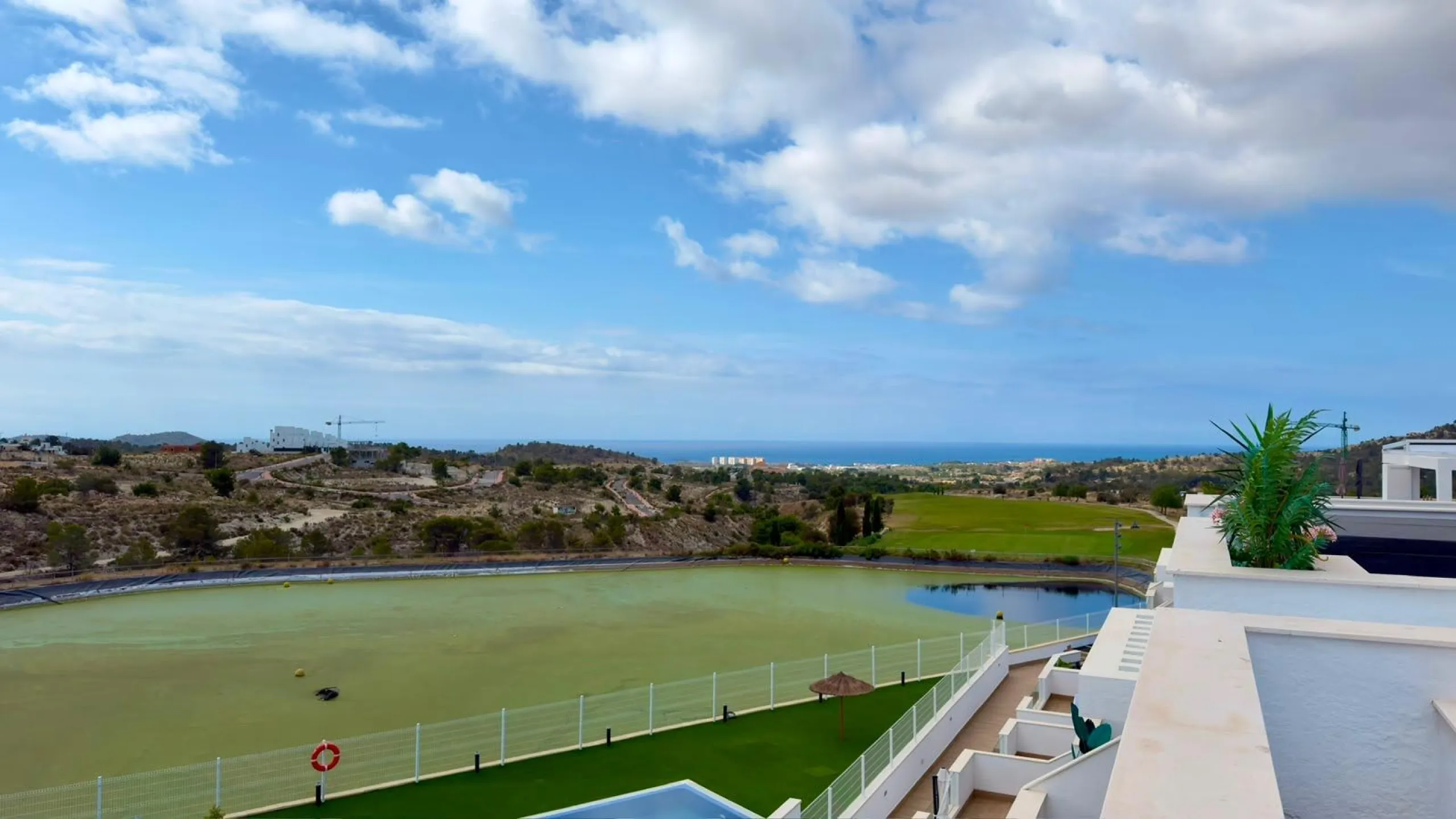 BUNGALOW IN GOLF RESORT – FINESTRAT