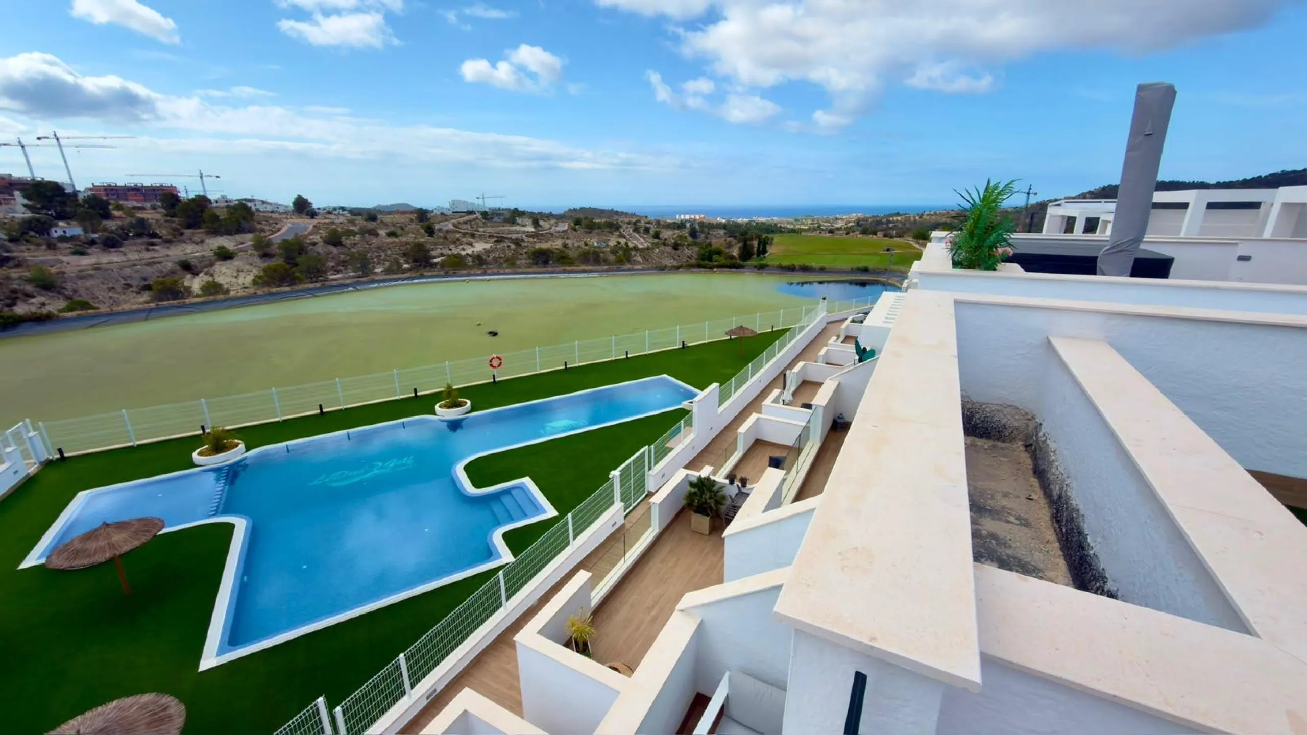 BUNGALOW IN GOLF RESORT – FINESTRAT