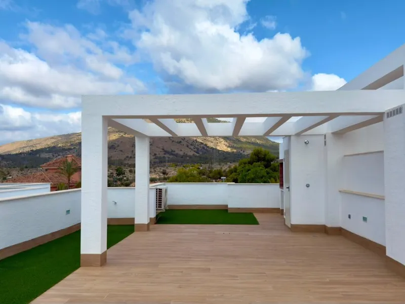 BUNGALOW IN GOLF RESORT – FINESTRAT