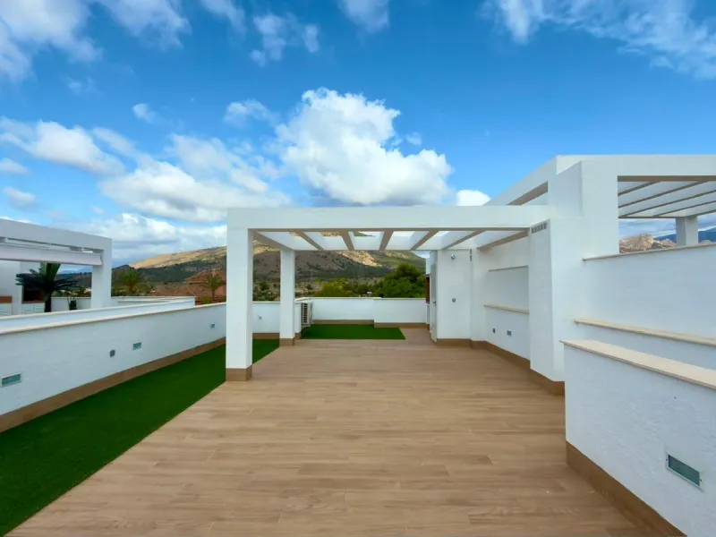 BUNGALOW IN GOLF RESORT – FINESTRAT