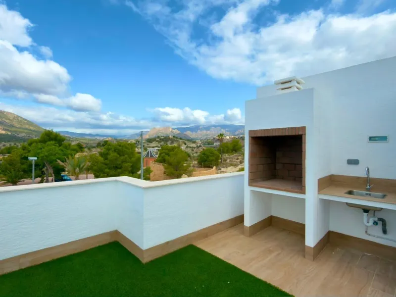 BUNGALOW IN GOLF RESORT – FINESTRAT