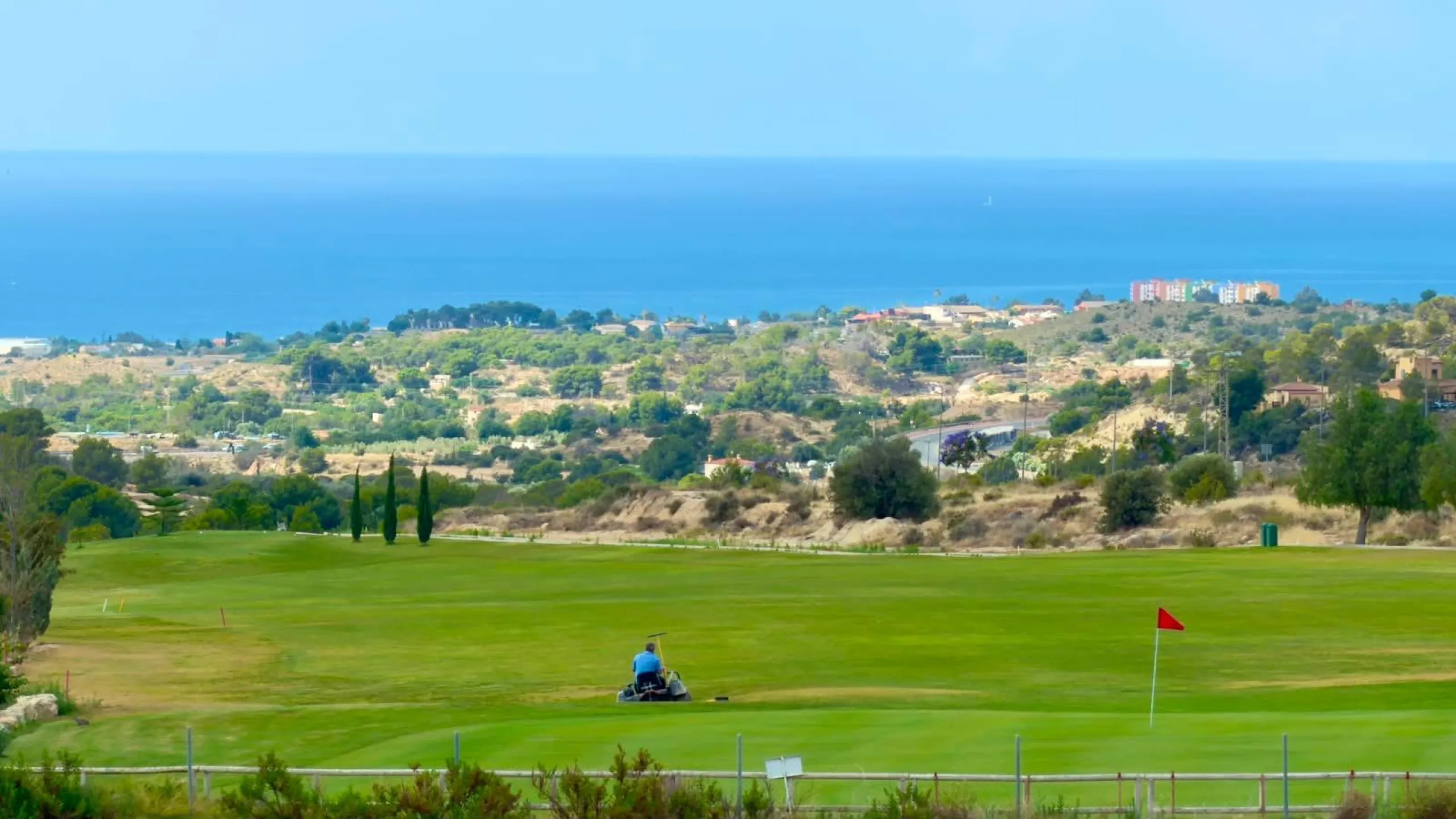 BUNGALOW IN GOLF RESORT – FINESTRAT