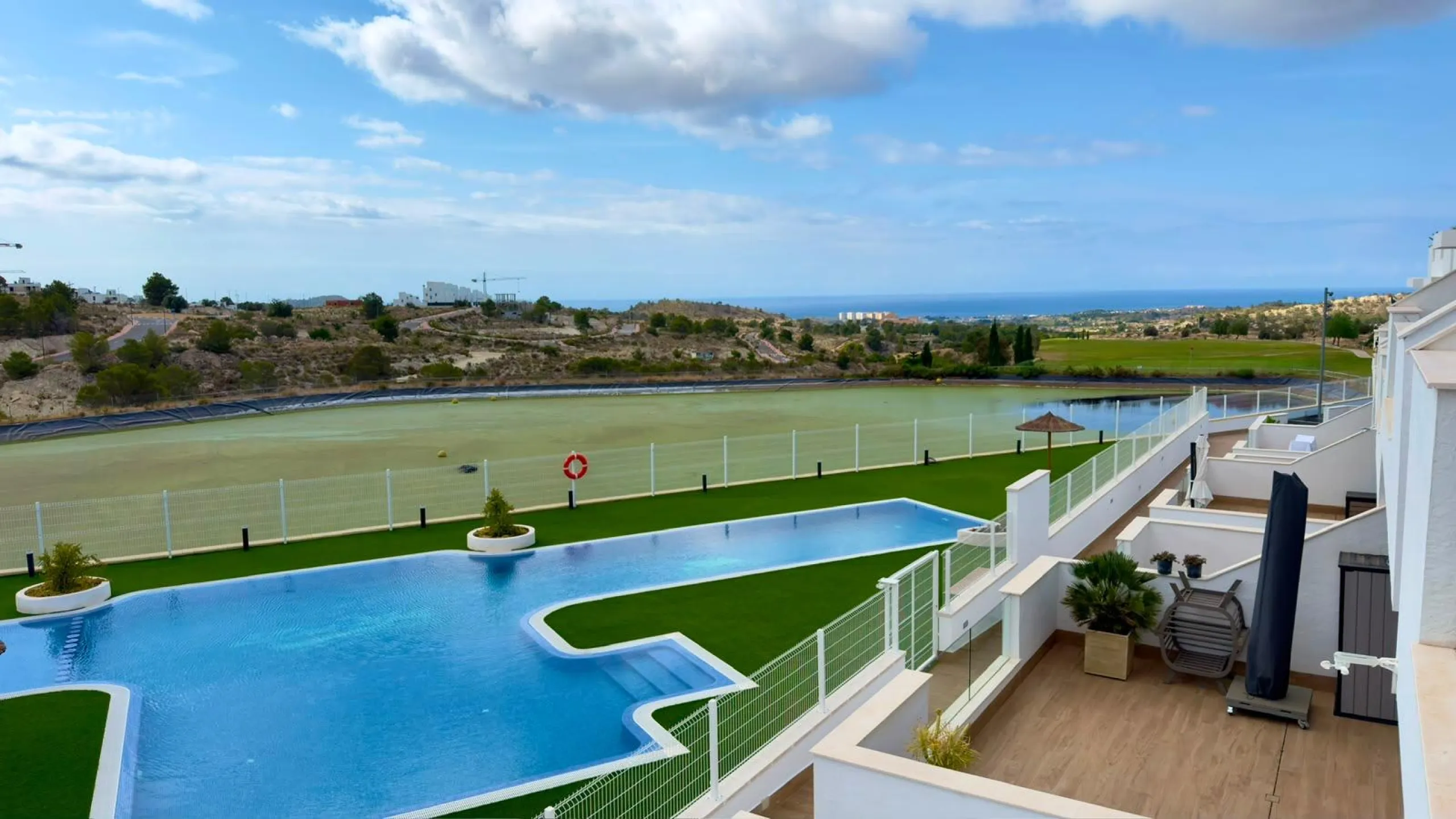 BUNGALOW IN GOLF RESORT – FINESTRAT