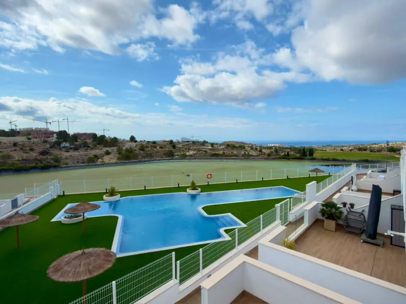 BUNGALOW IN GOLF RESORT – FINESTRAT