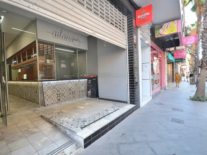 RAMON GALLUD street business premises in the center of TORREVIEJA