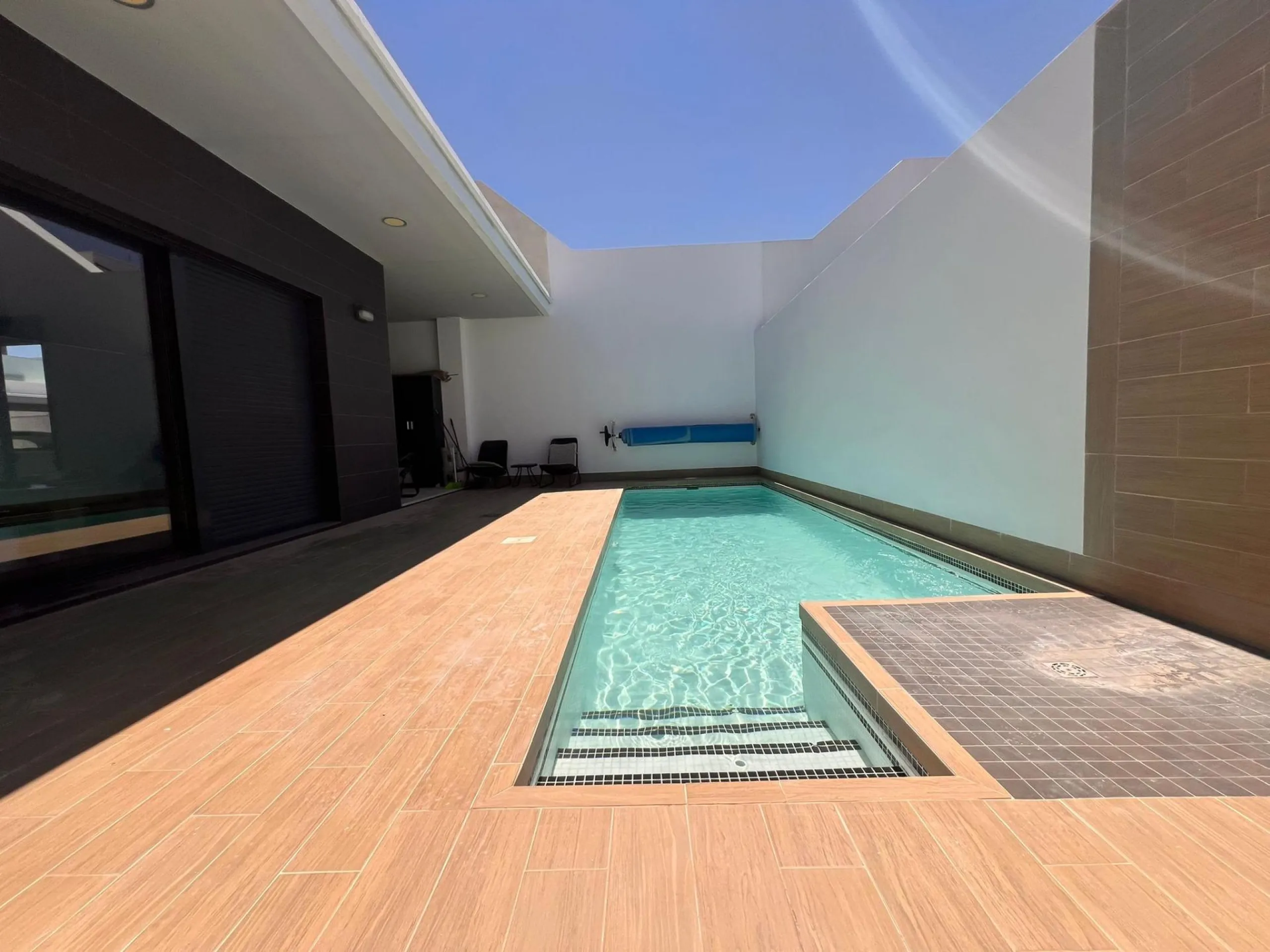 Modern Semi-New Villa with Private Pool in Altos de Cabo Roig