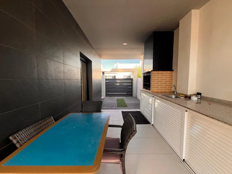 Modern Semi-New Villa with Private Pool in Altos de Cabo Roig