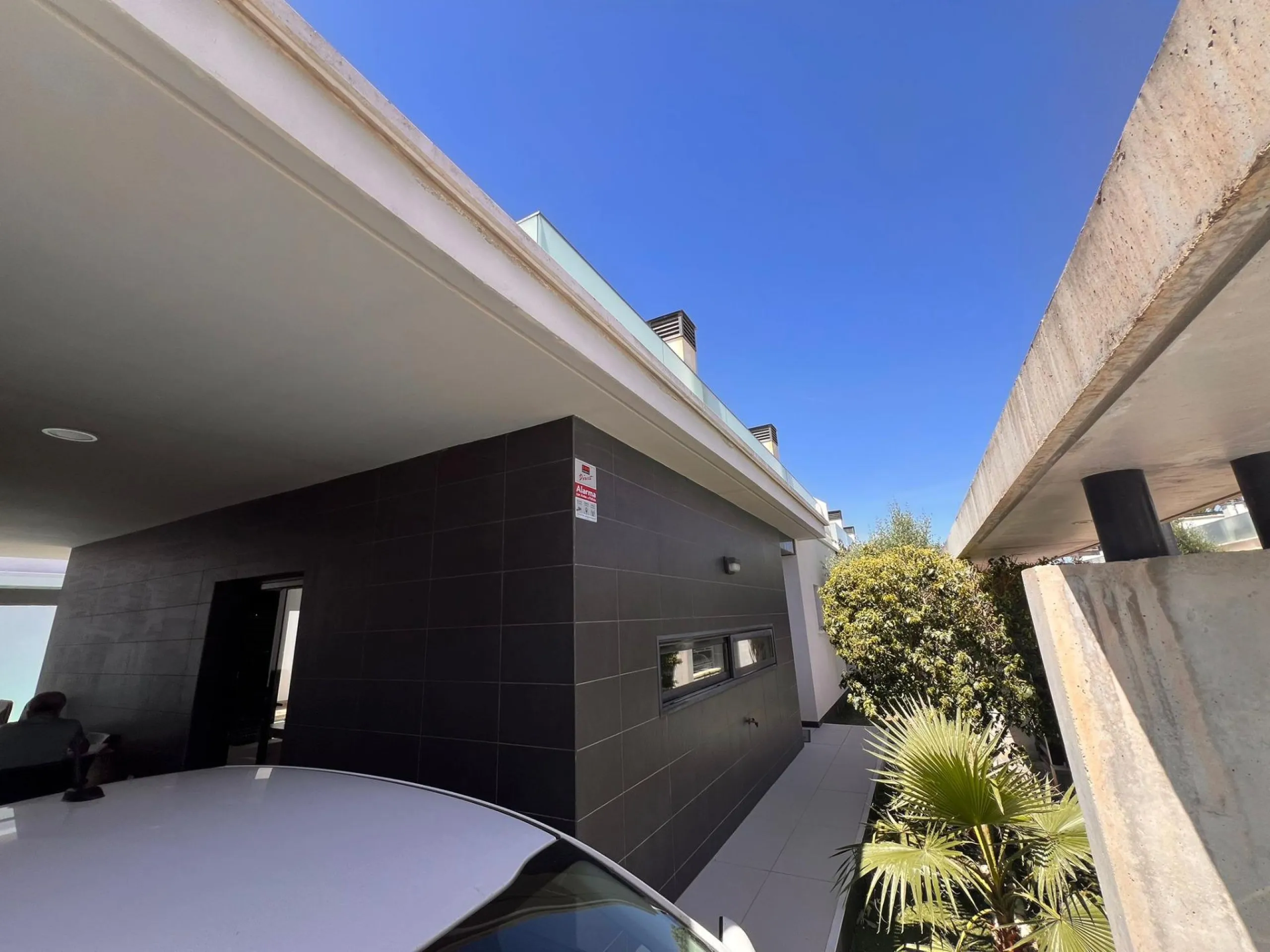 Modern Semi-New Villa with Private Pool in Altos de Cabo Roig