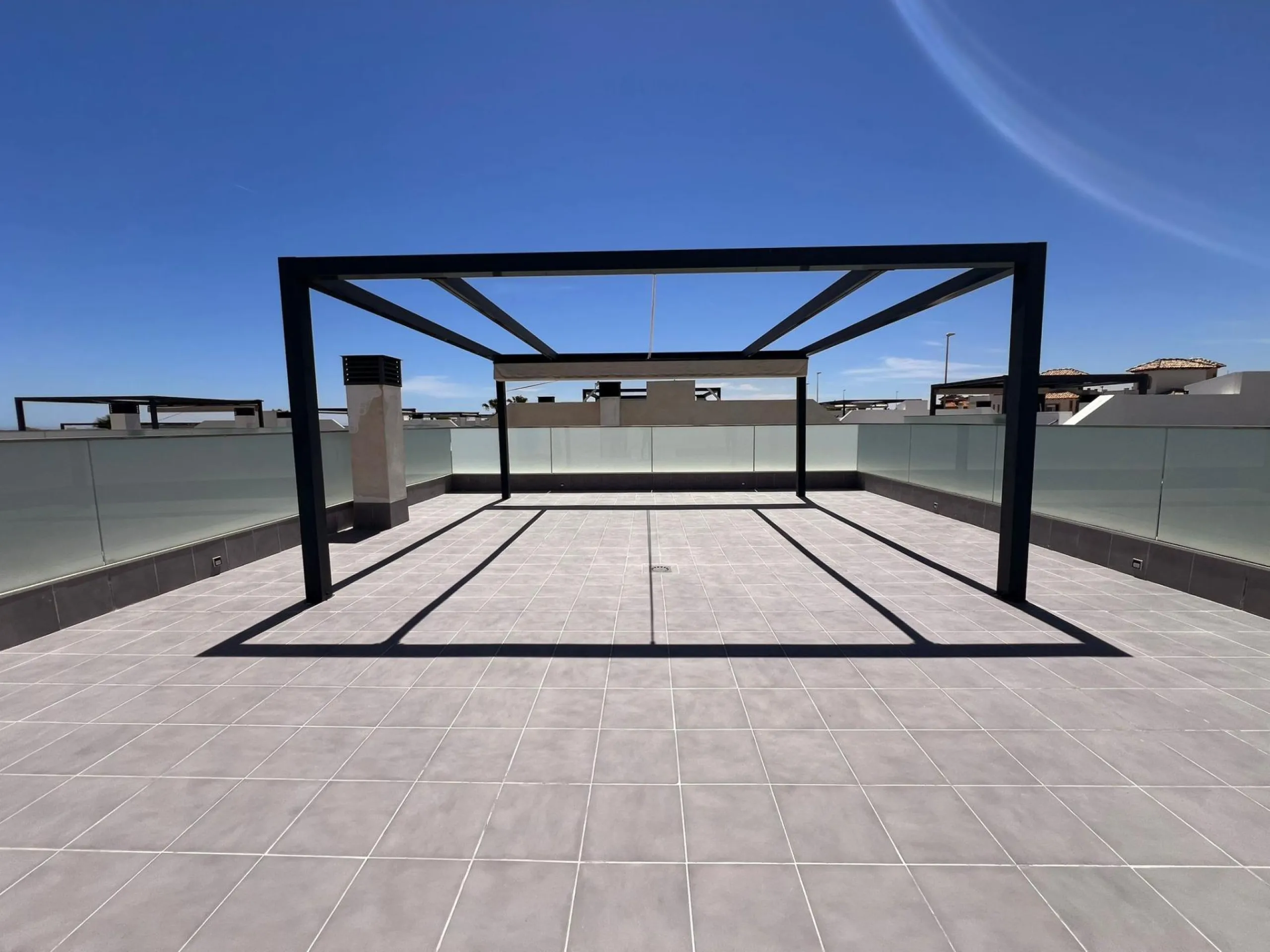 Modern Semi-New Villa with Private Pool in Altos de Cabo Roig