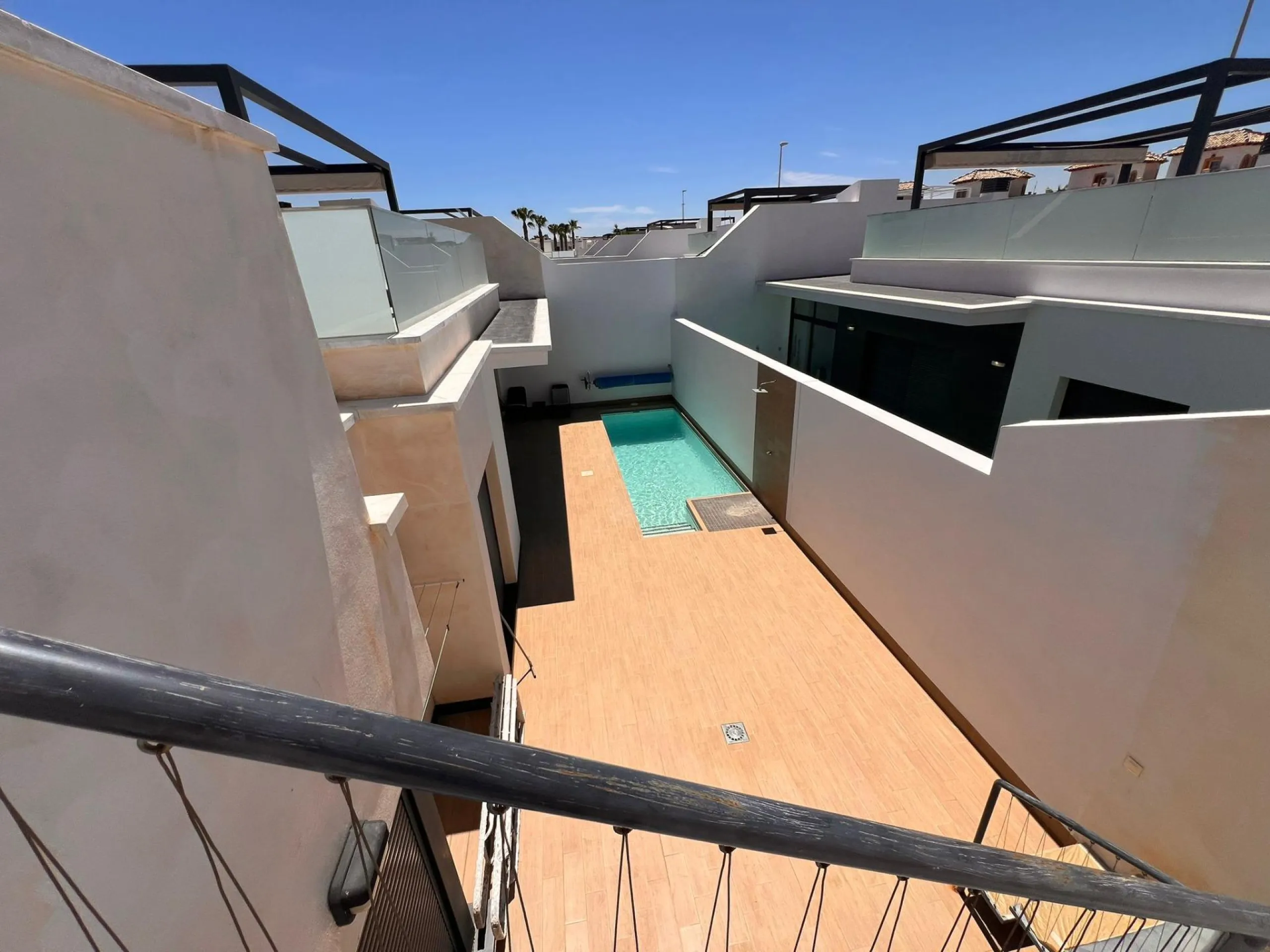 Modern Semi-New Villa with Private Pool in Altos de Cabo Roig