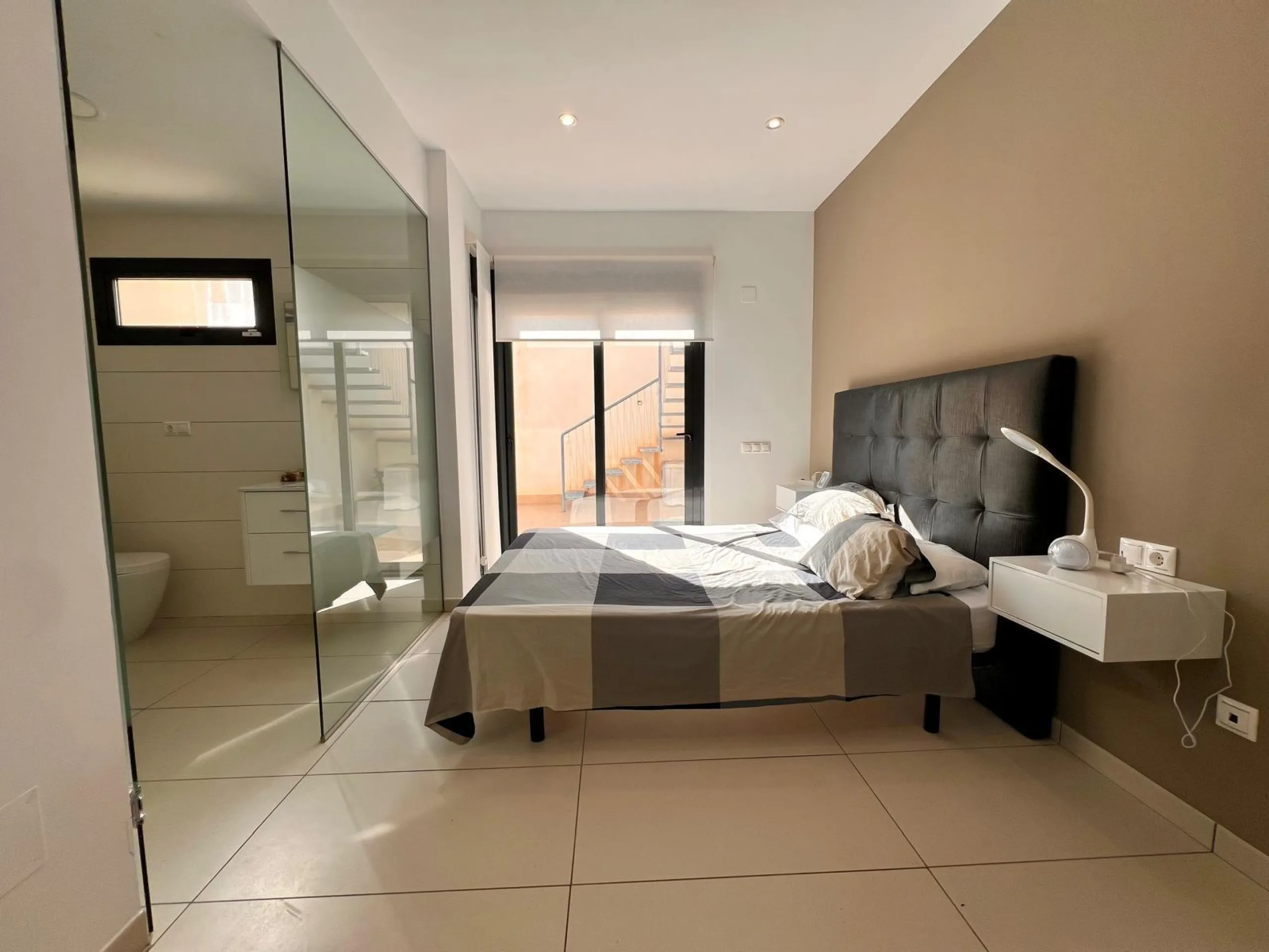 Modern Semi-New Villa with Private Pool in Altos de Cabo Roig