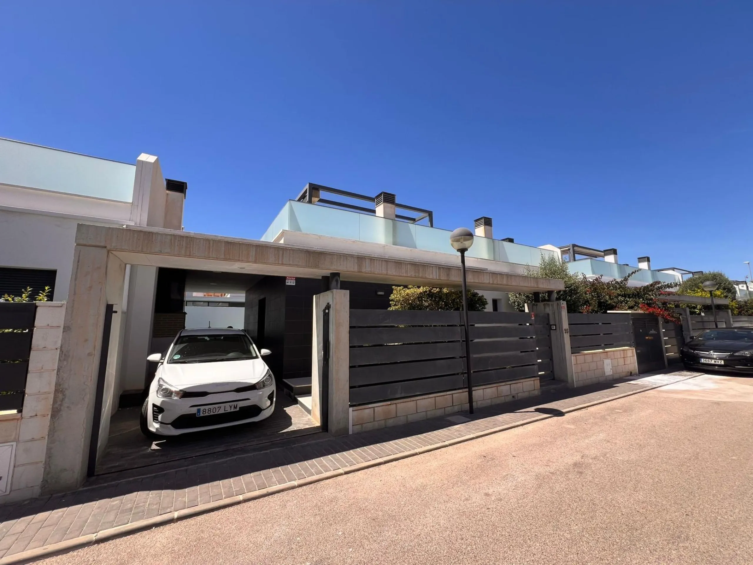Modern Semi-New Villa with Private Pool in Altos de Cabo Roig