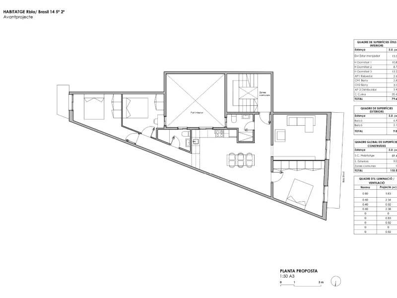 High-Floor Apartment with Two Orientations and Balconies in Sants, Barcelona