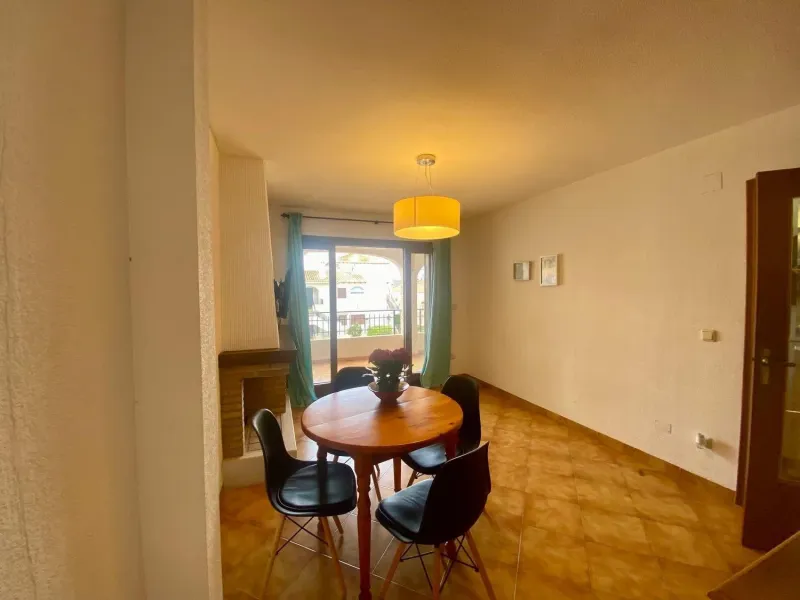 APARTAMENTO MEDITERRÁNEO CON GRAN TERRAZA, PISCINA Y VISTAS AL MAR EN CABO ROIG
