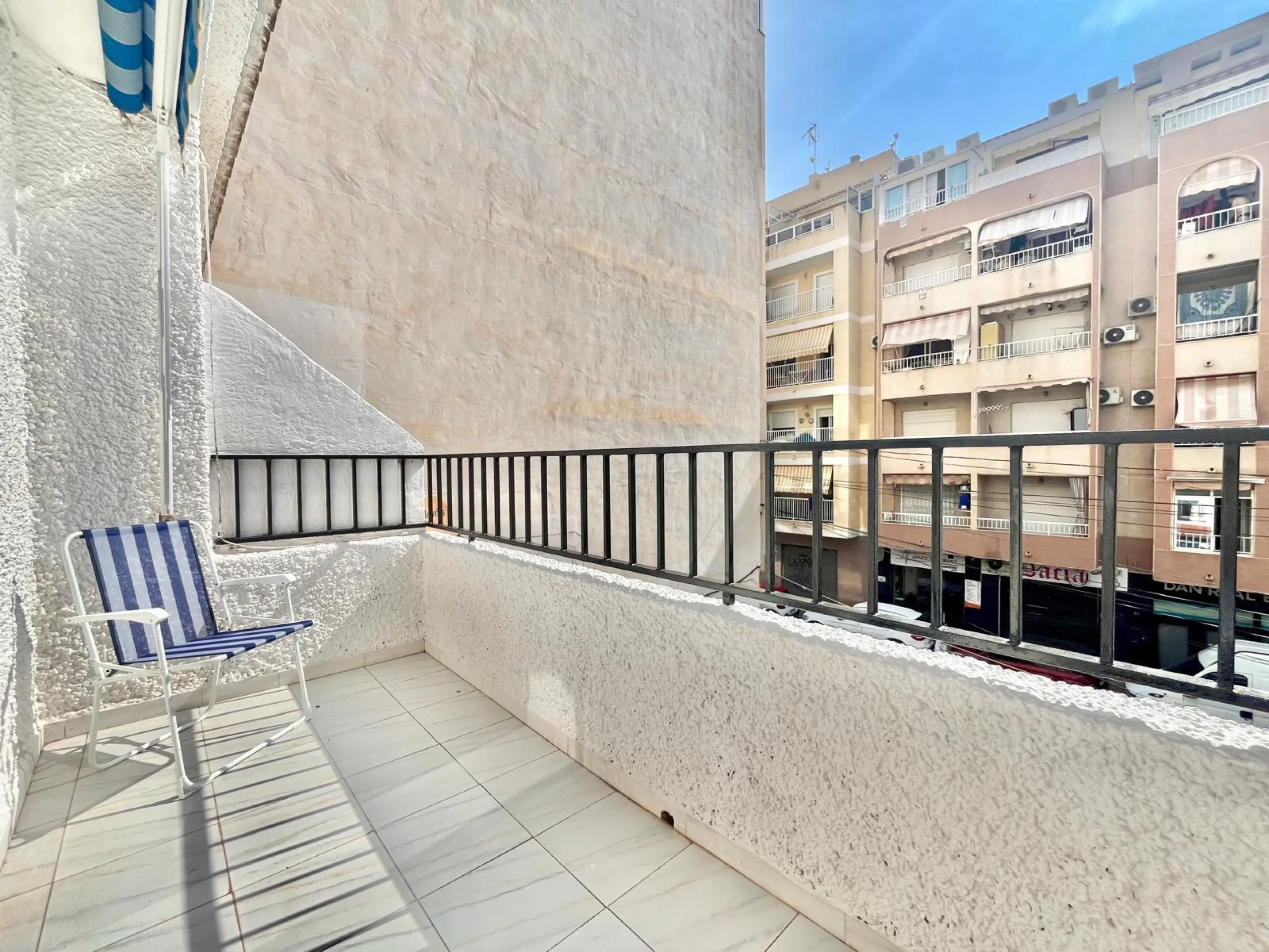 Duplex Penthouse with Terrace and Two Balconies Just 5 Minutes from the Beach