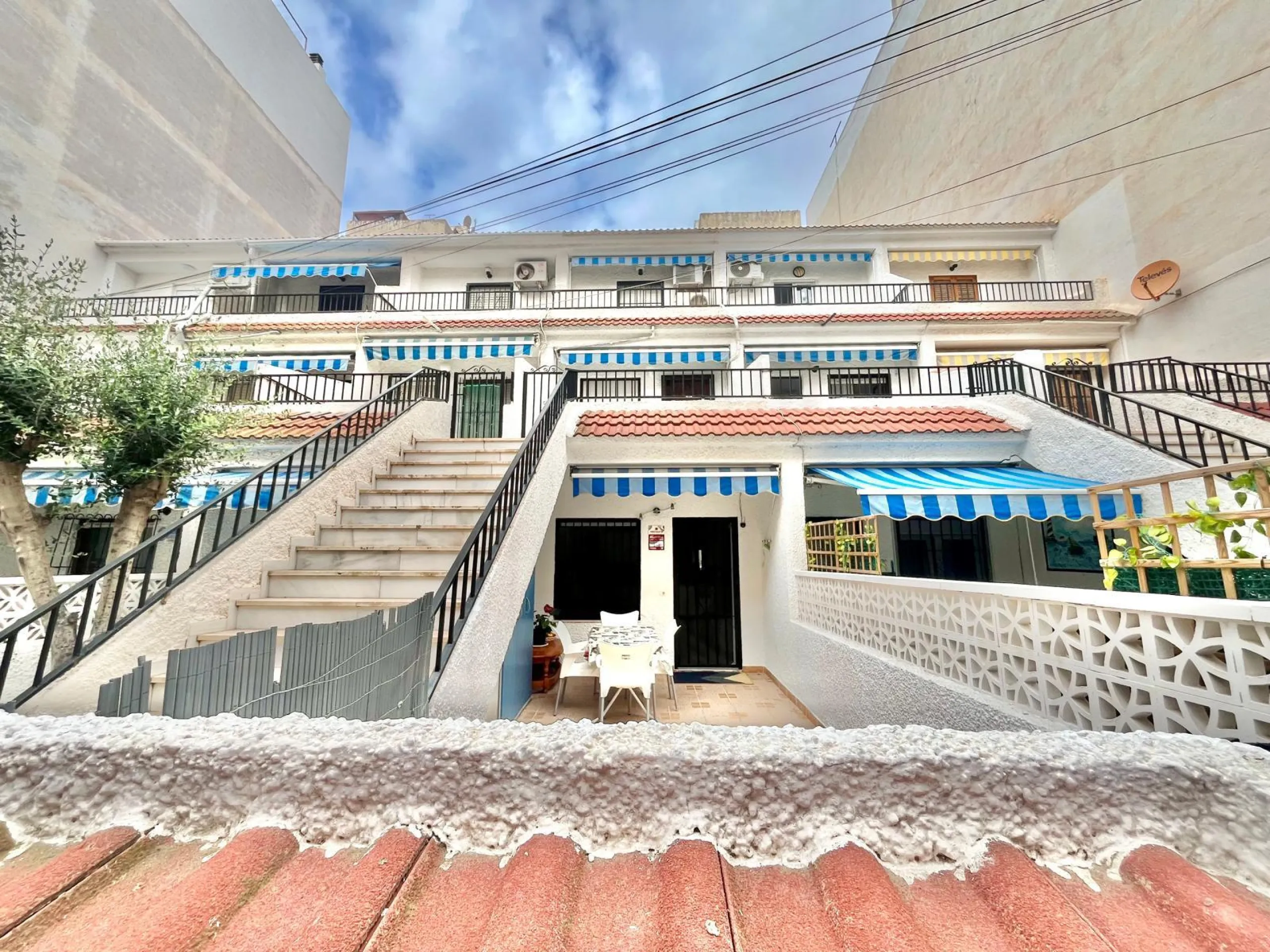 Duplex Penthouse with Terrace and Two Balconies Just 5 Minutes from the Beach