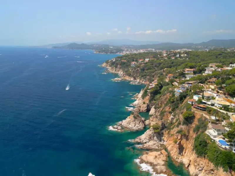 Parcelas exclusivas con proyecto arquitectónico a medida en la Costa Brava