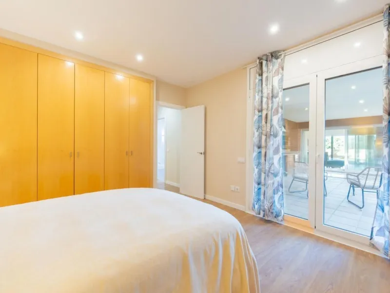 High-End Contemporary Villa with Garden and Pool in Sant Cugat del Valles, Barcelona