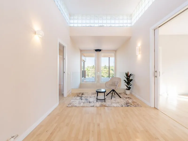 High-End Contemporary Villa with Garden and Pool in Sant Cugat del Valles, Barcelona