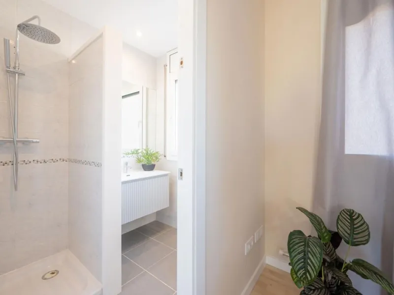 High-End Contemporary Villa with Garden and Pool in Sant Cugat del Valles, Barcelona