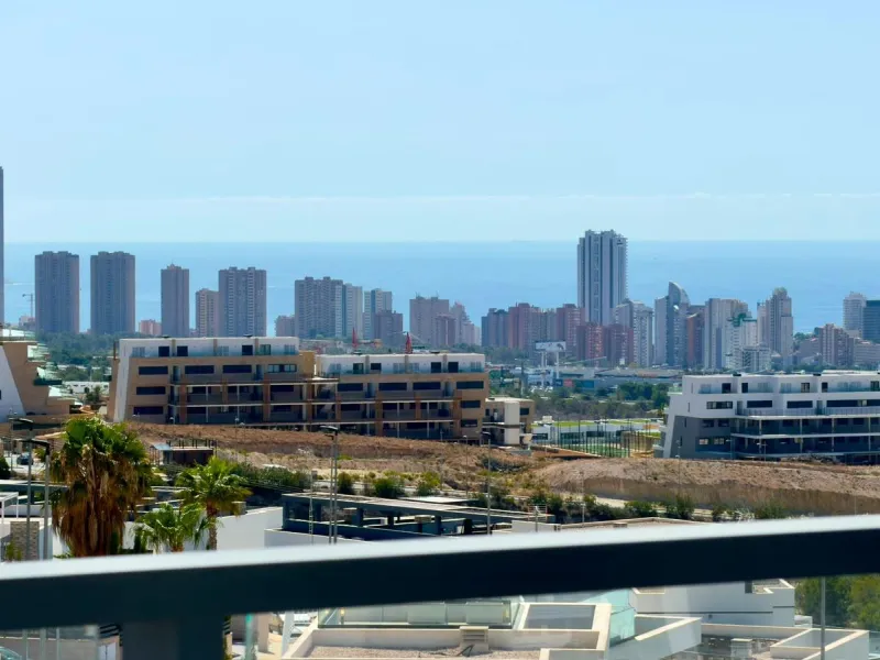 Современные 3-комнатные апартаменты с частным бассейном в Balcón de Finestrat, рядом с Бенидормом