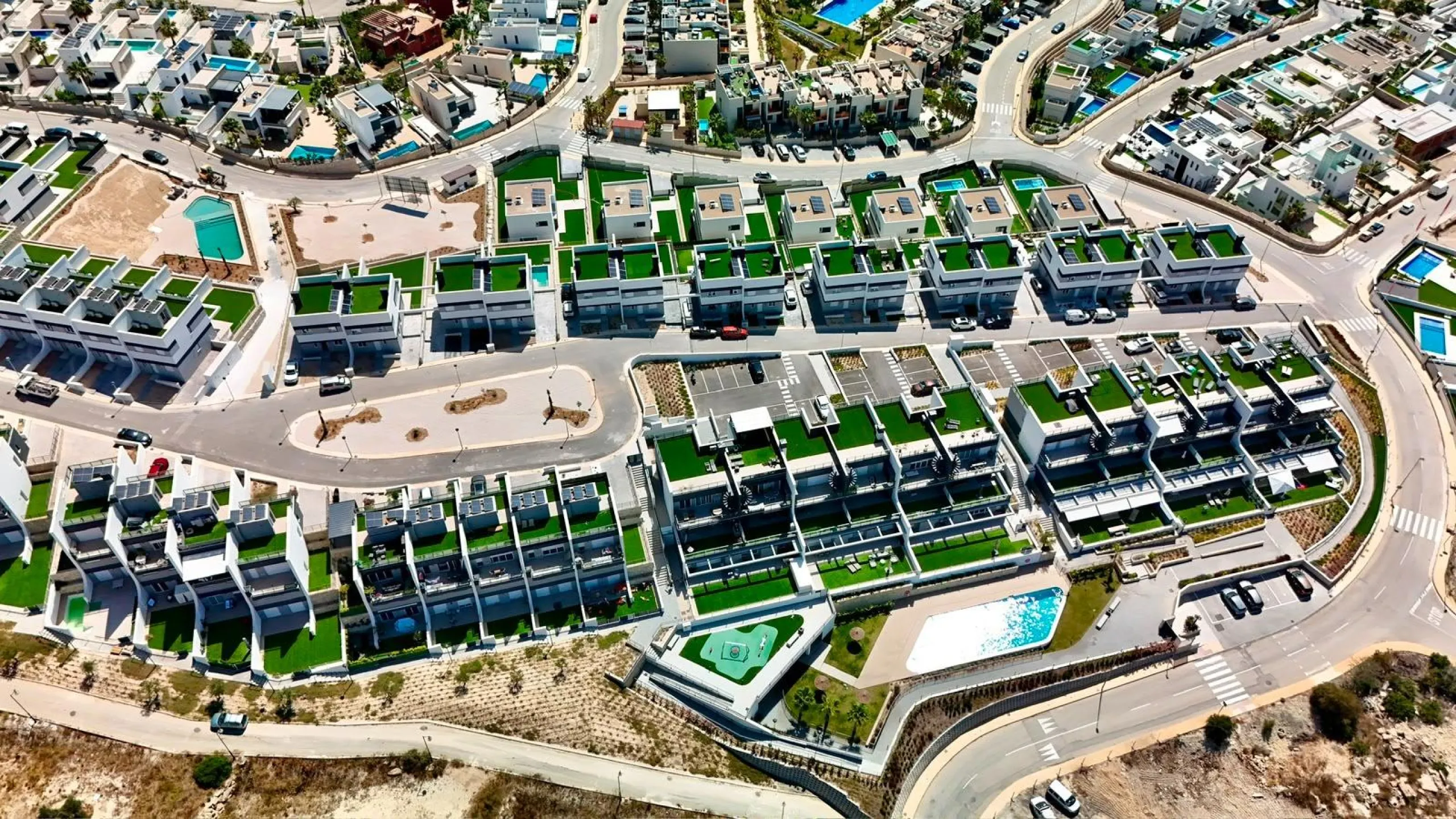 Современные 3-комнатные апартаменты с частным бассейном в Balcón de Finestrat, рядом с Бенидормом