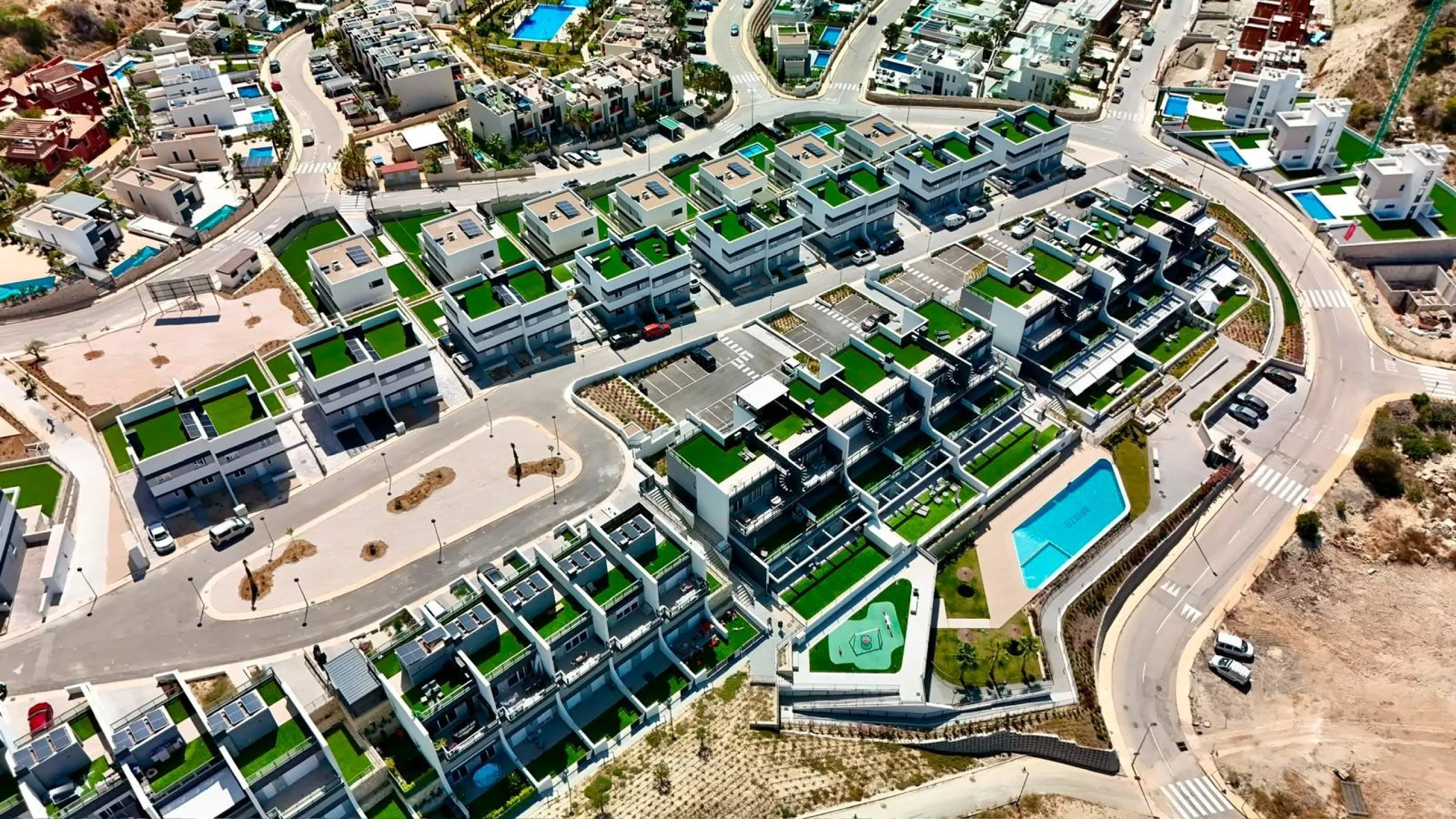 Современные 3-комнатные апартаменты с частным бассейном в Balcón de Finestrat, рядом с Бенидормом