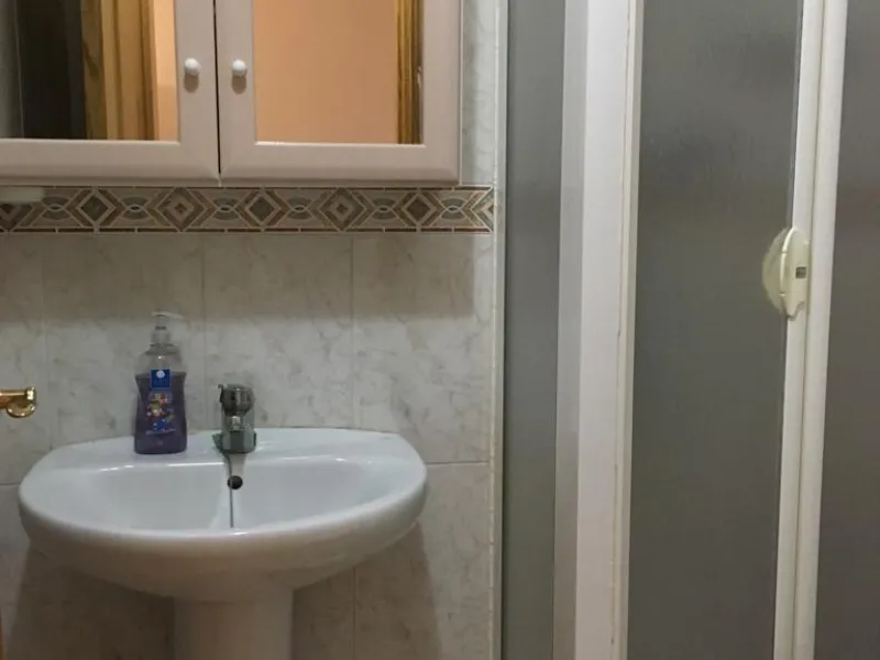LARGE APARTMENT IN GUARDAMAR - NEAR BEACH: 2 BEDROOMS, 2 BATHROOMS