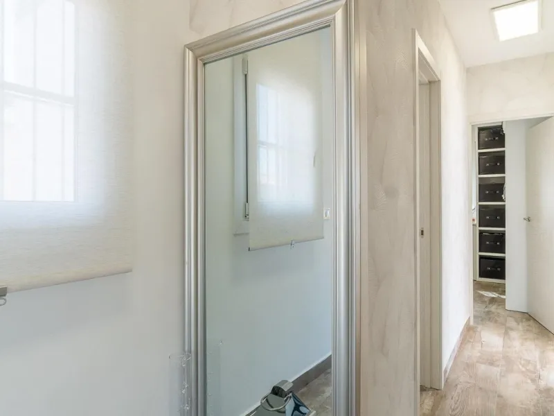 Villa independiente reformada con apartamento independiente y piscina privada en Villamartín