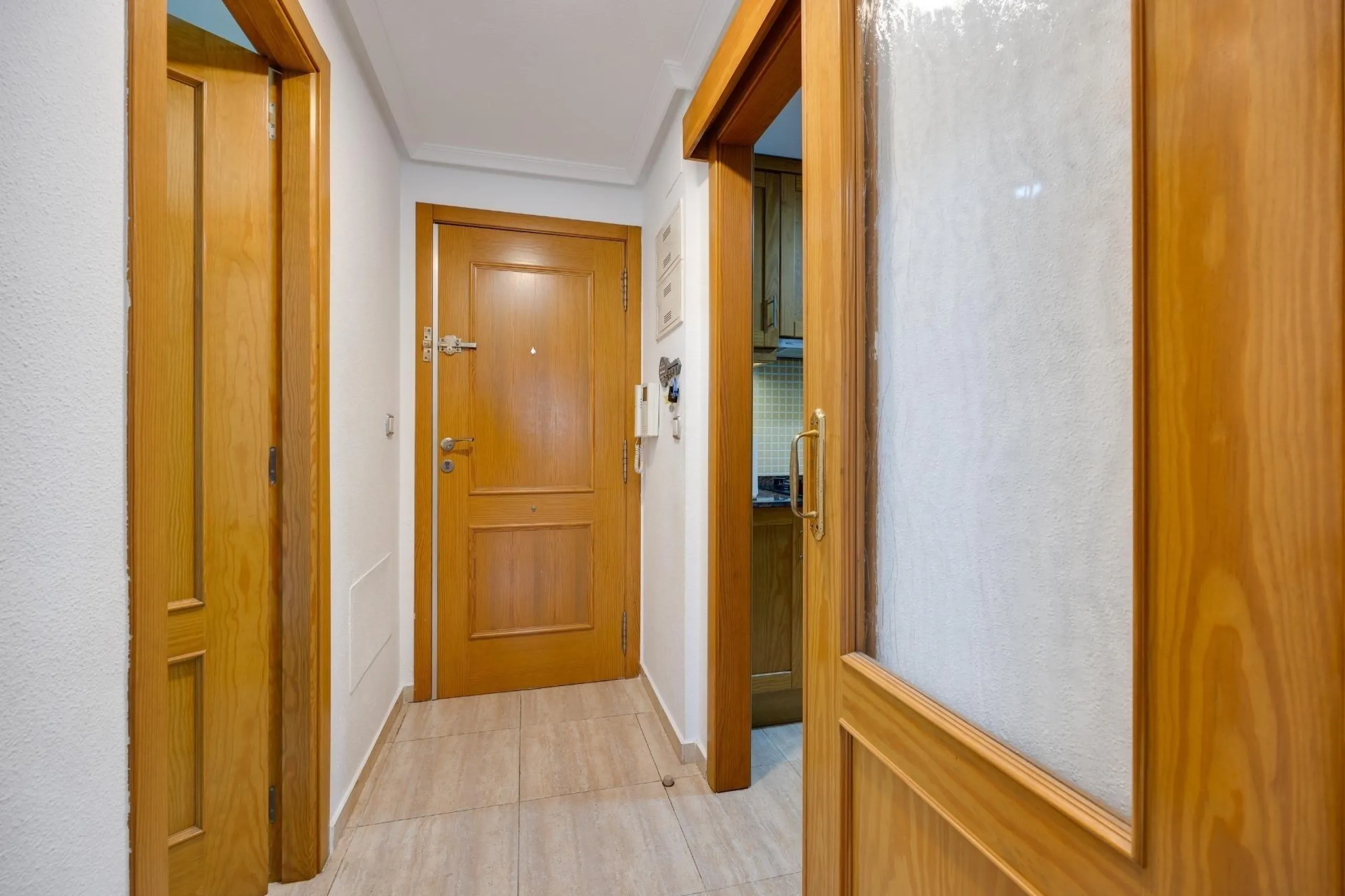 Cozy 2 Bed Apartments in Torrevieja with parking and communal pool