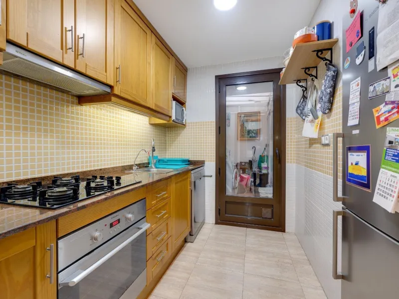 Cozy 2 Bed Apartments in Torrevieja with parking and communal pool