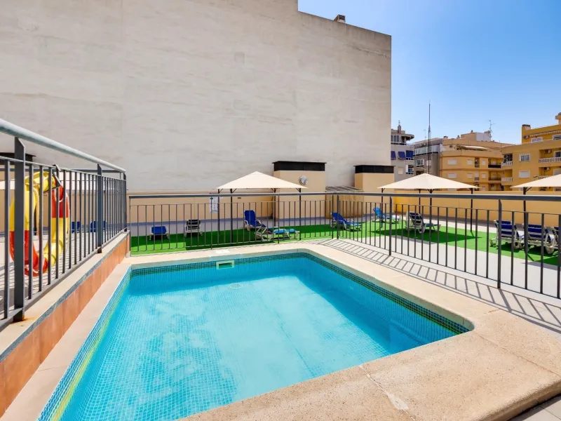 Cozy 2 Bed Apartments in Torrevieja with parking and communal pool