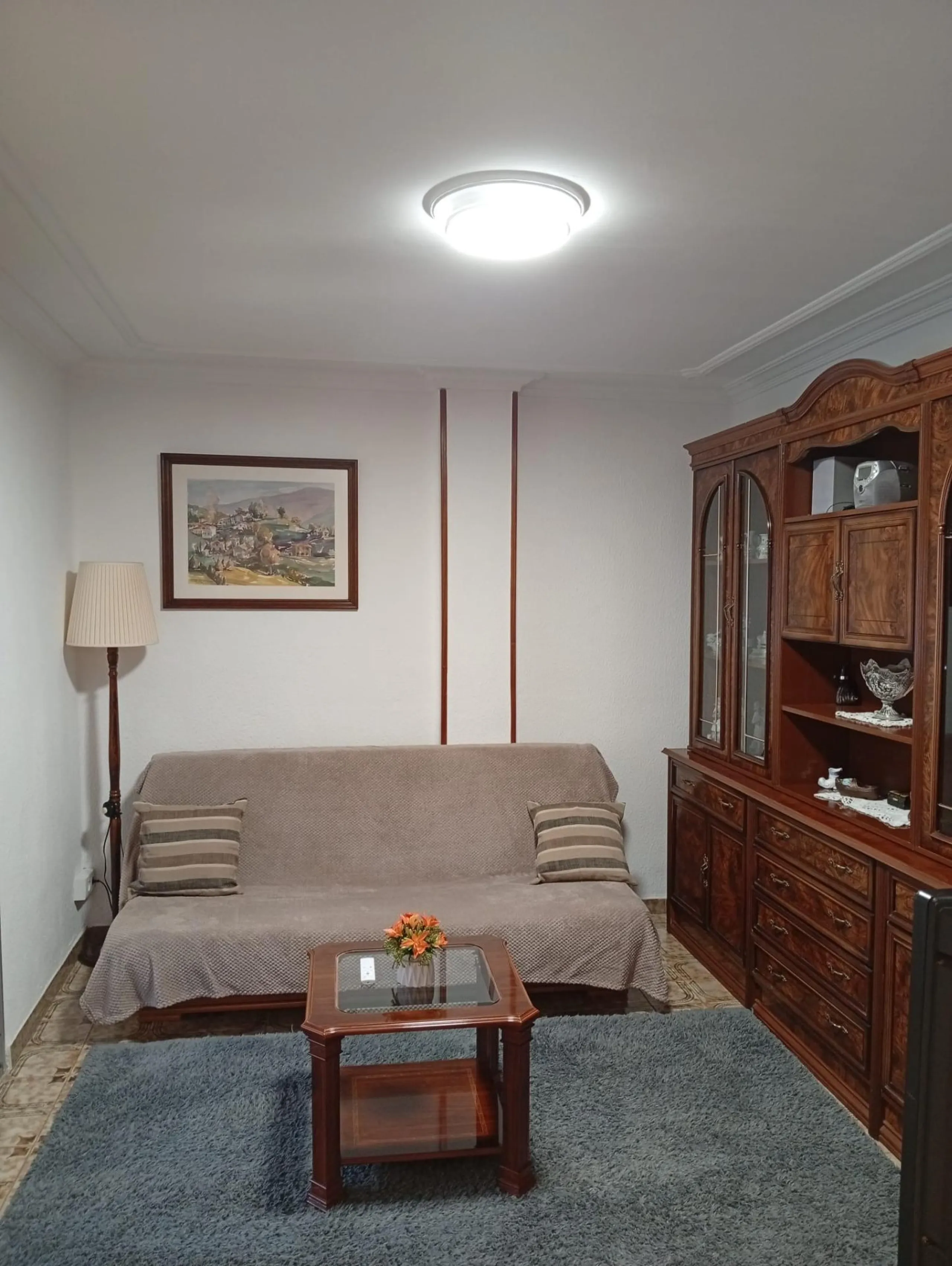Piso luminoso de 2 dormitorios en Rioturbio (Mieres) – Ideal para entrar a vivir o invertir