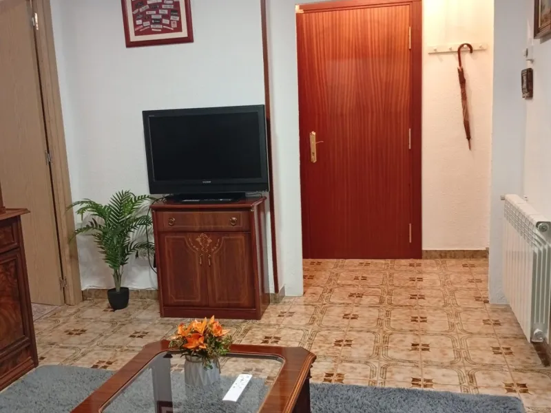 Piso luminoso de 2 dormitorios en Rioturbio (Mieres) – Ideal para entrar a vivir o invertir