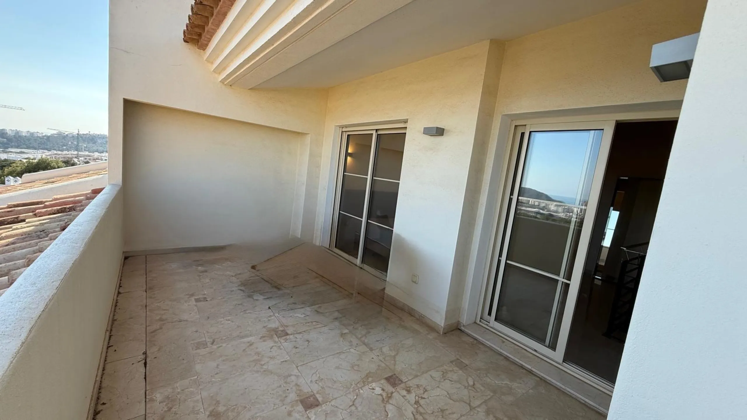 Impresionante Dúplex con Vistas Panorámicas al Mar en Bahía Golf, Finestrat