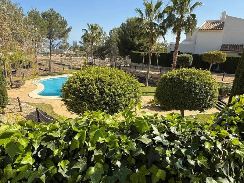 Impresionante Dúplex con Vistas Panorámicas al Mar en Bahía Golf, Finestrat