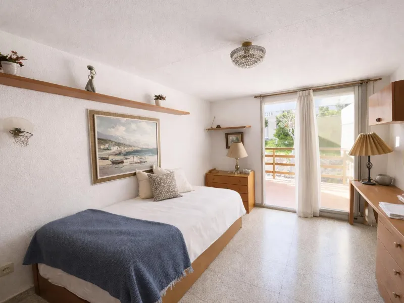 Chalet adosado en venta en Calle del Albatros - San Juan Playa (Cabo Huertas) 4 habitaciones