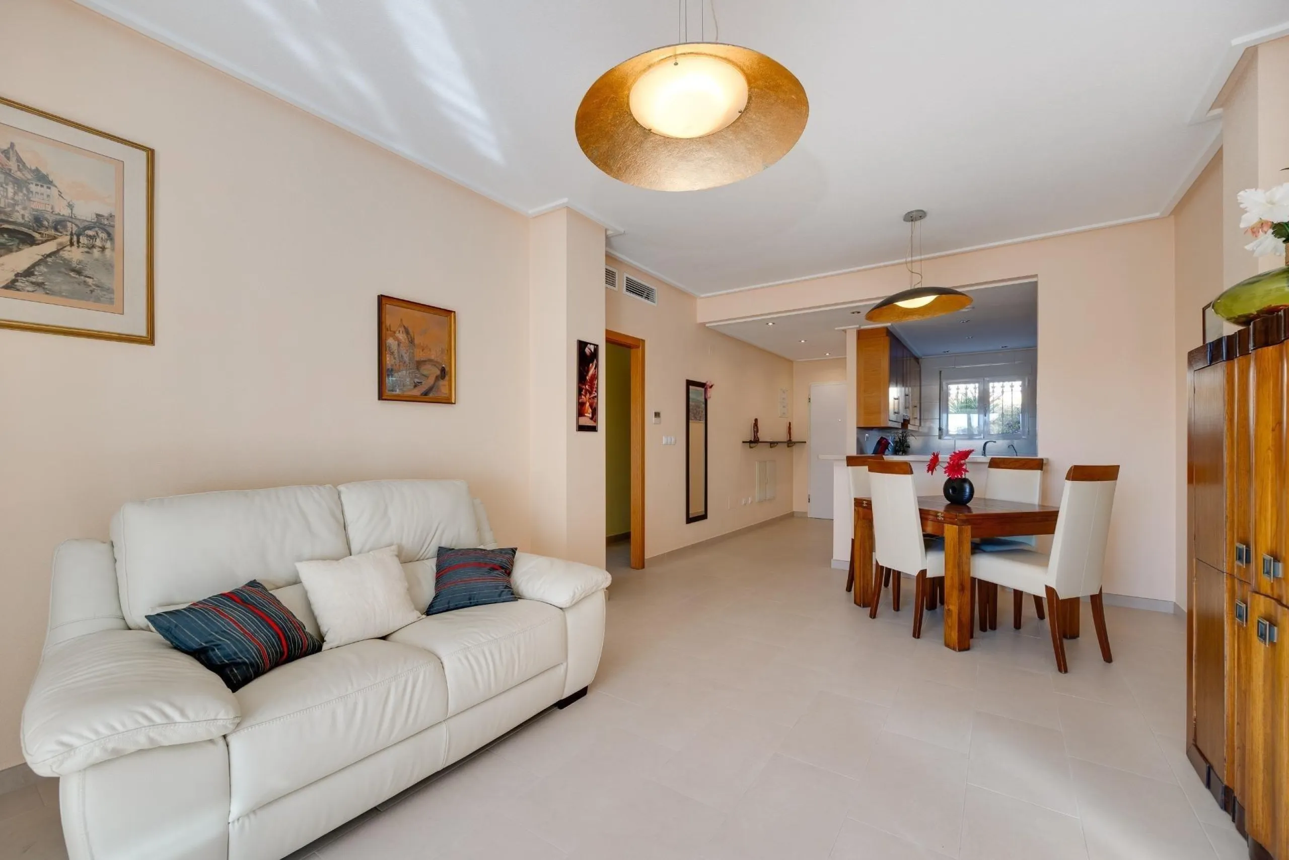 STUNNING GROUND FLOOR APARTMENT IN VISTA AZUL XII