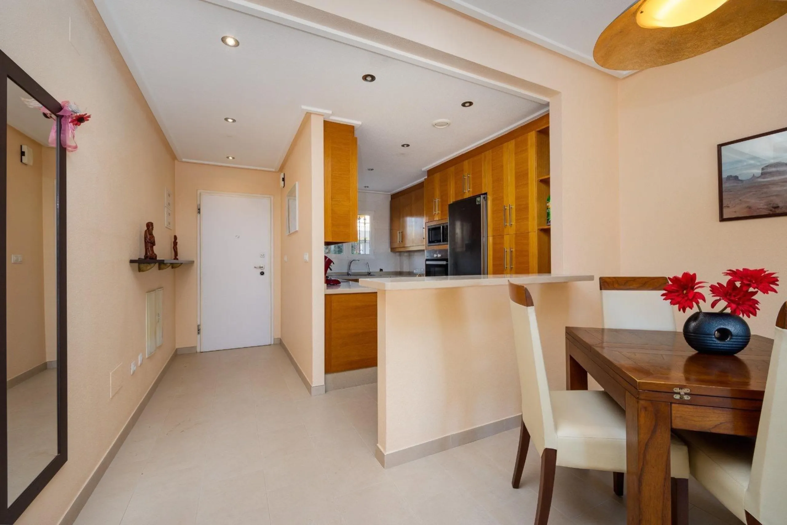 STUNNING GROUND FLOOR APARTMENT IN VISTA AZUL XII