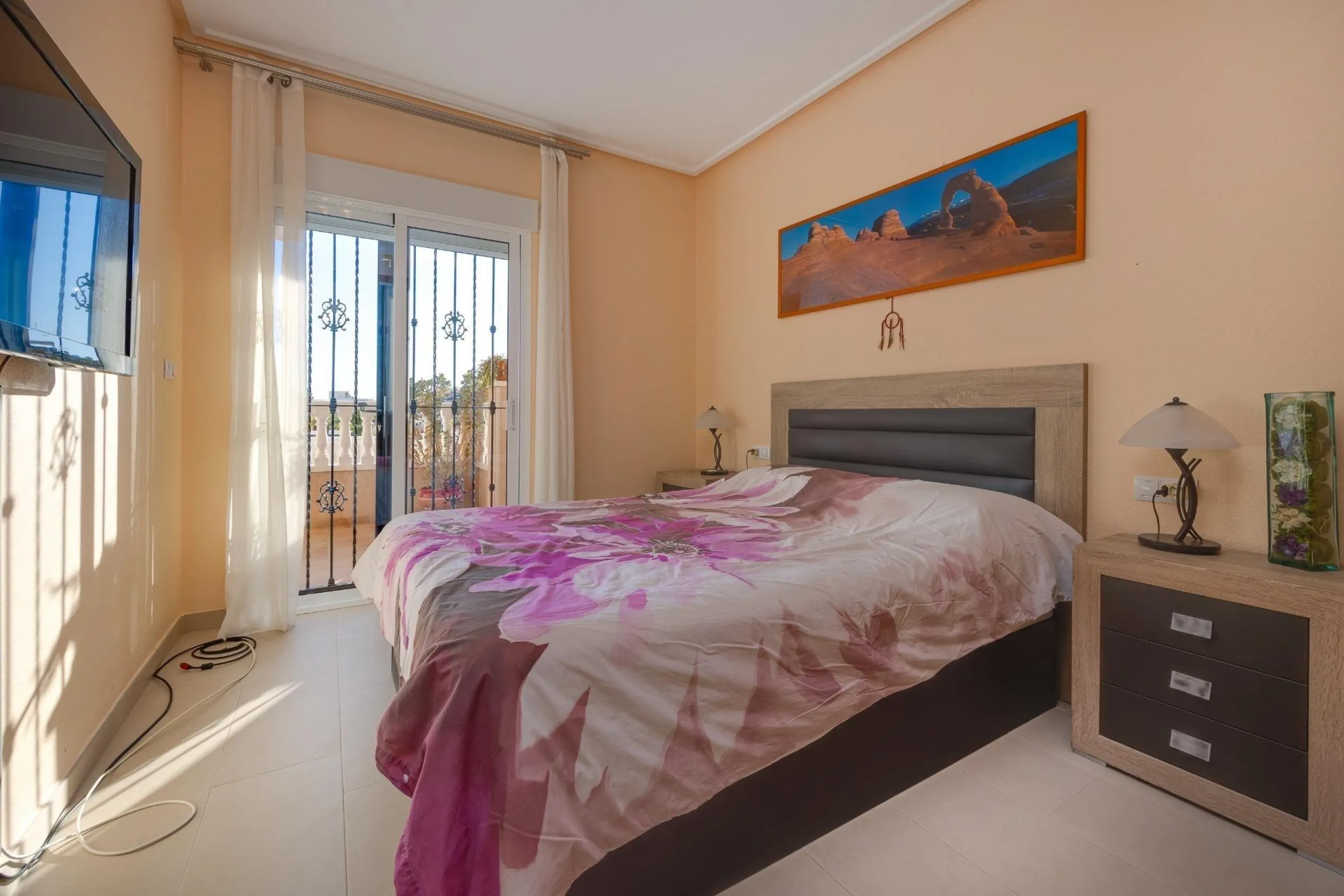 STUNNING GROUND FLOOR APARTMENT IN VISTA AZUL XII