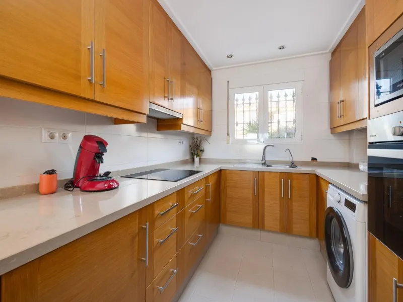 STUNNING GROUND FLOOR APARTMENT IN VISTA AZUL XII