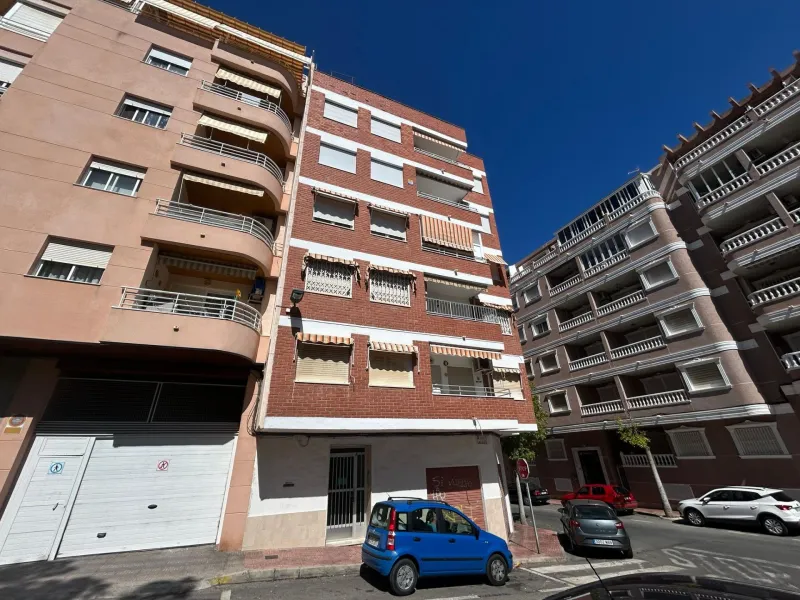 Atractivo Piso en el Corazón de Torrevieja 🌊✨